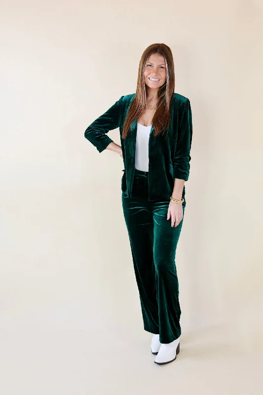 Chic Arrival 3/4 Sleeve Velvet Blazer in Green