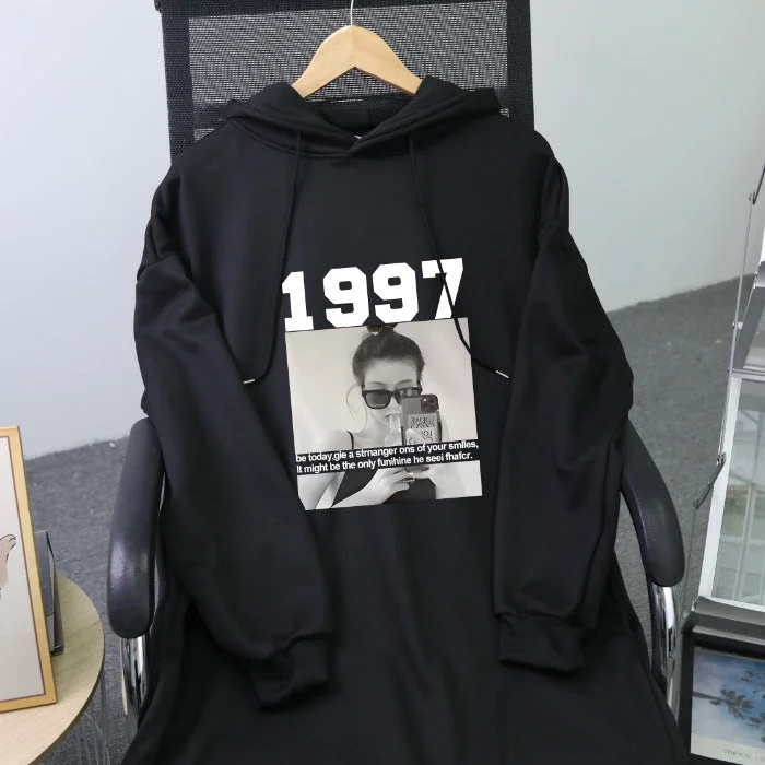 Black Slit plus Velvet [250G Large Hoody]] / Average Size