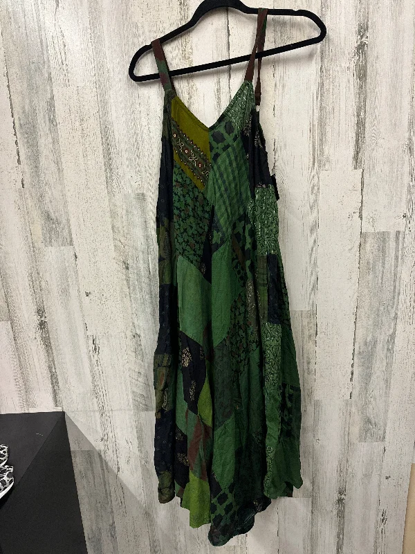 Green Jumpsuit Clothes Mentor, Size Os