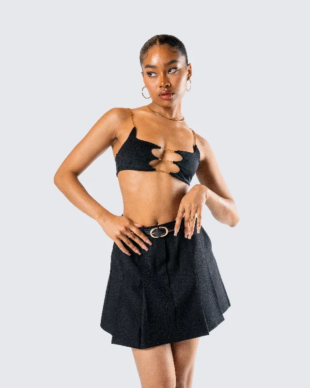 amari-black-chain-cropped-top