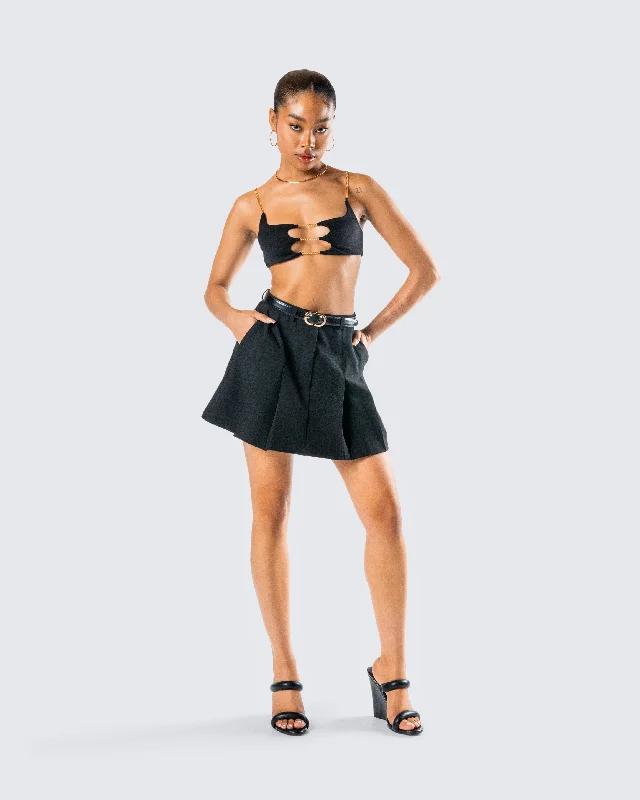 amari-black-chain-cropped-top