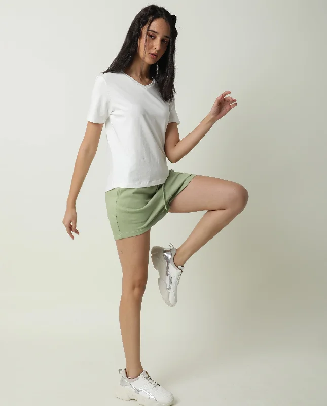 ciri-womens-shorts-light-green