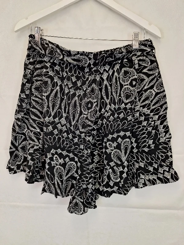 city-chic-bora-bora-shorts-size-xxs-b010-257-ba