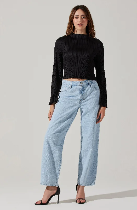 cropped-plisse-mock-neck-top-at17868