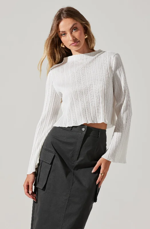 cropped-plisse-mock-neck-top-at17868