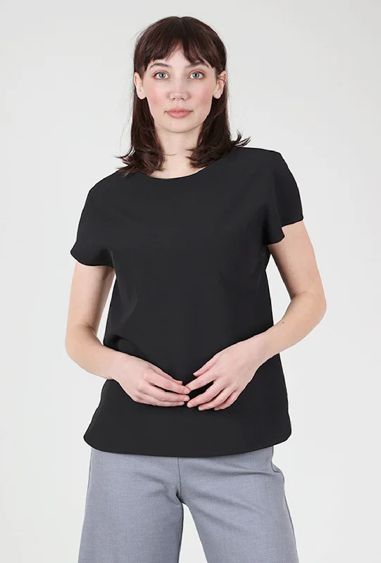 Simple Crepe Top, Black