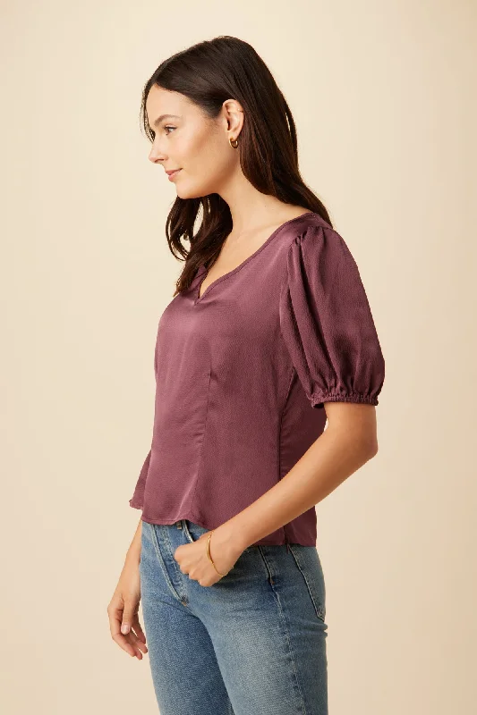 juliana-viscose-seersucker-blouse-plum