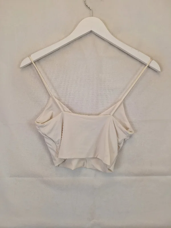 kookai-cropped-basic-bralette-top-size-10-b015-413-wh