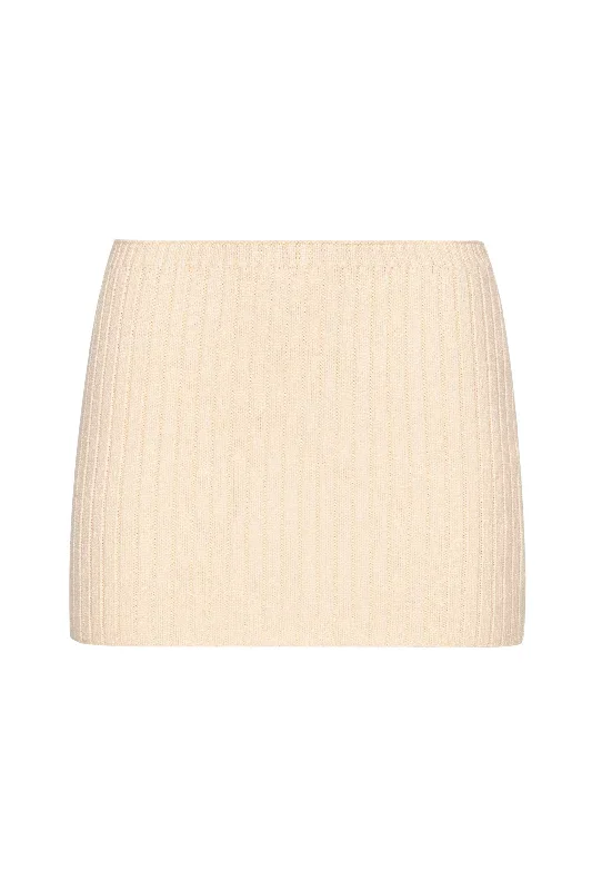 low-rise-rib-knit-mini-skirt