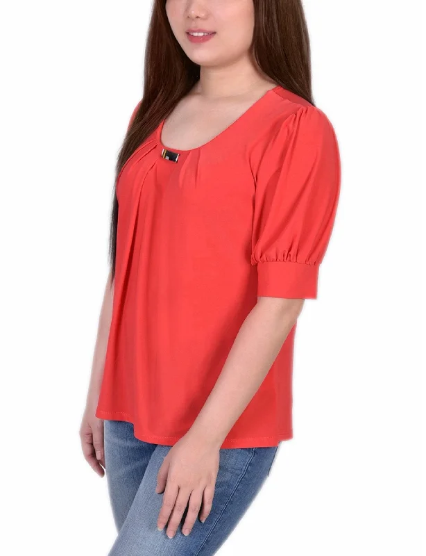 ny-collection-short-sleeve-balloon-sleeve-top-with-hardware-petite