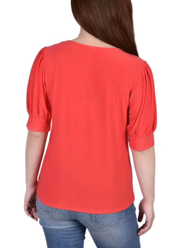 ny-collection-short-sleeve-balloon-sleeve-top-with-hardware-petite