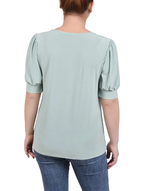 ny-collection-short-sleeve-balloon-sleeve-top-with-hardware-petite