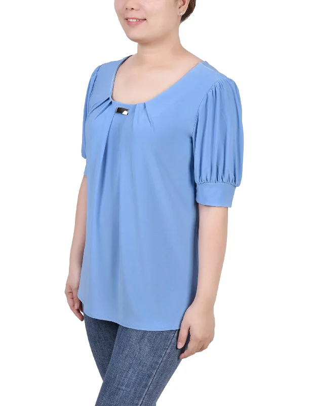 ny-collection-short-sleeve-balloon-sleeve-top-with-hardware-petite