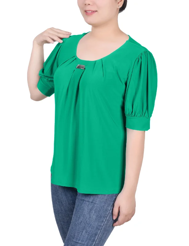 ny-collection-short-sleeve-balloon-sleeve-top-with-hardware-petite