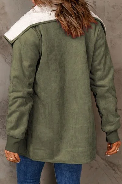 open-front-long-sleeve-sherpa-jacket-with-pockets