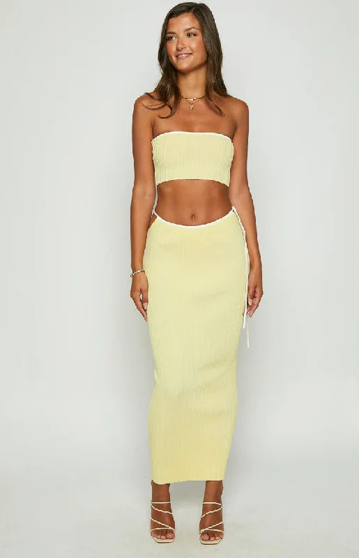 pia-yellow-contrast-bind-knit-tube-top