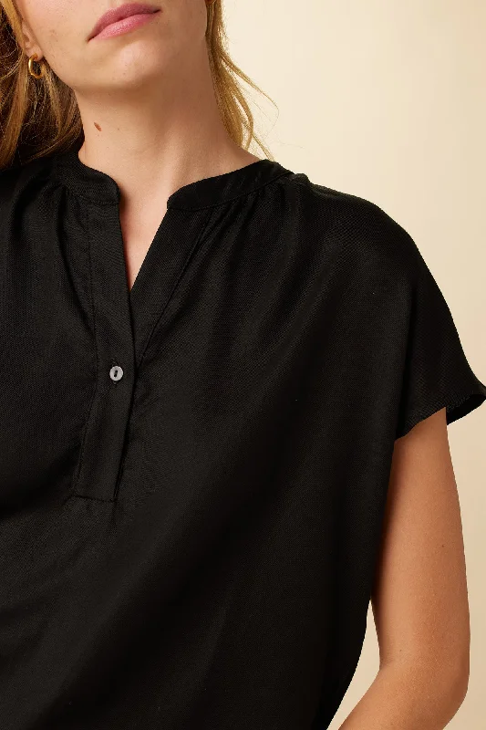 renata-tencel-blouse-black