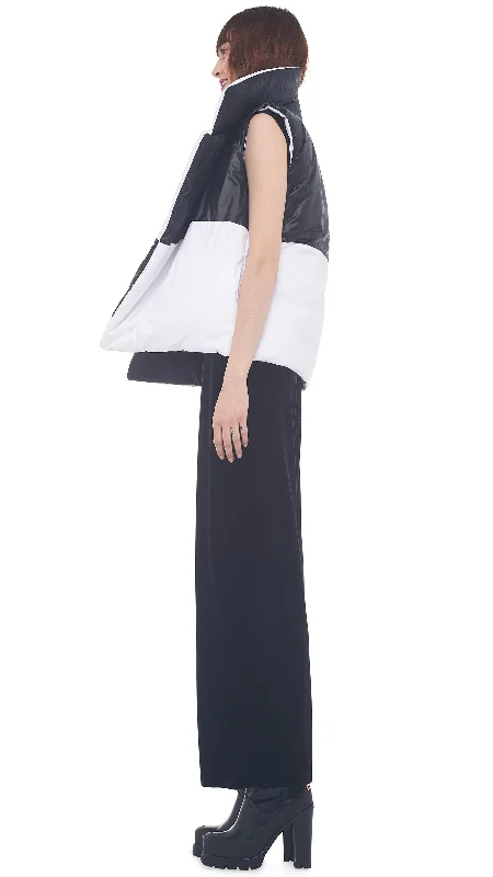 spliced-reversible-sleeveless-sleeping-bag-vest-black-white-st3214ny613067