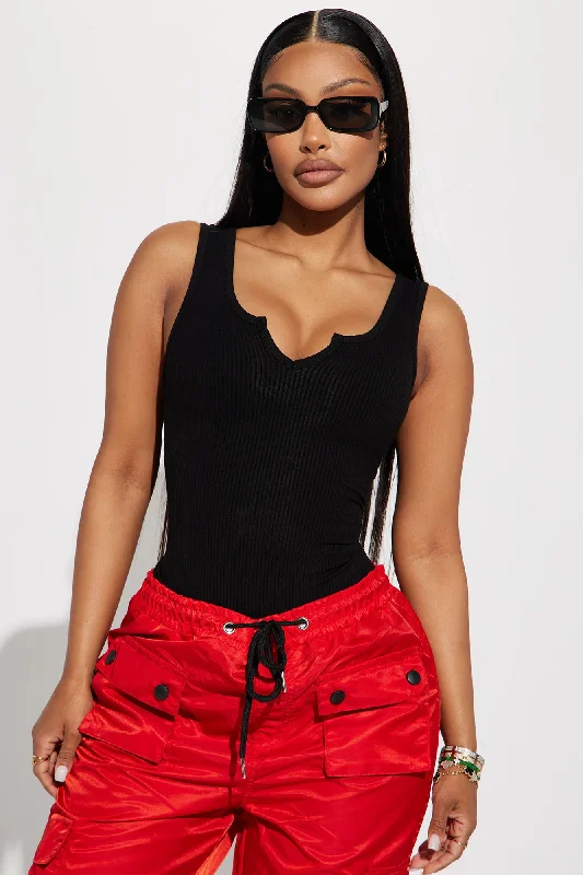 talia-ribbed-bodysuit-black