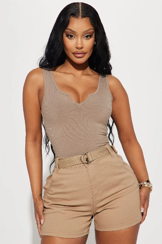 talia-ribbed-bodysuit-stone