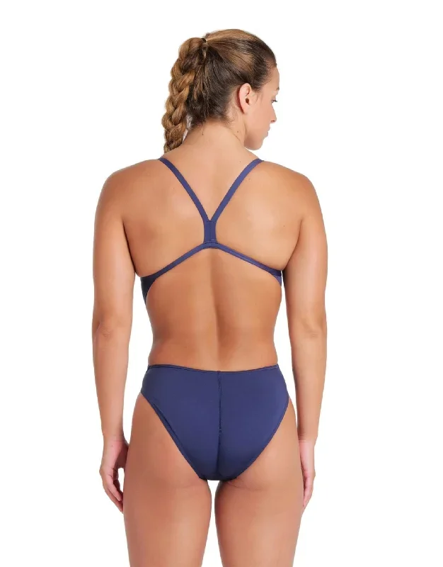 team-challenge-solid-swimsuit-navy-white