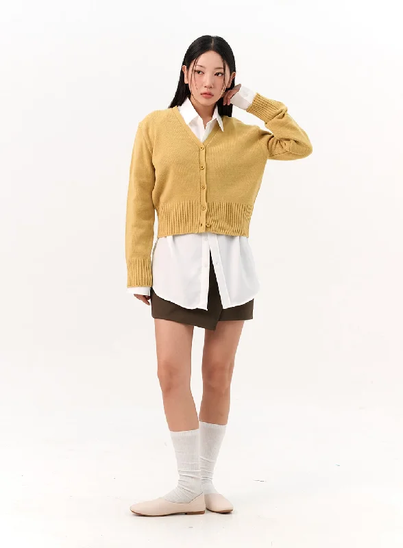 v-neck-buttoned-cardigan-io317